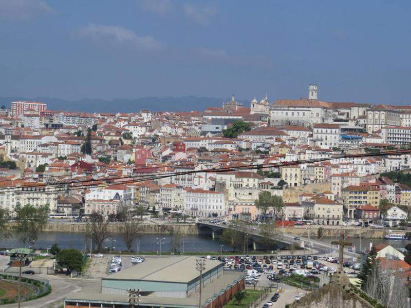 Vista junto ao Mosteiro de Santa Clara-a-Nova